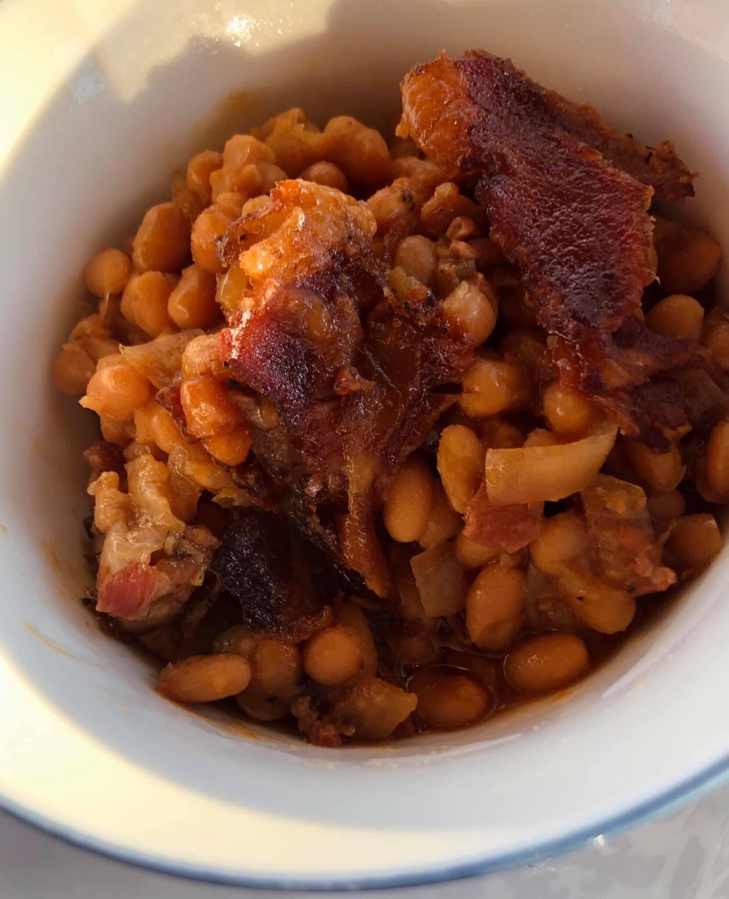 Easy Baked Beans with Bacon! – Beauty and the Bay